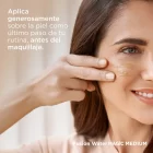Fusion Water MAGIC Medium SPF 50 dermapro dermafarmacia